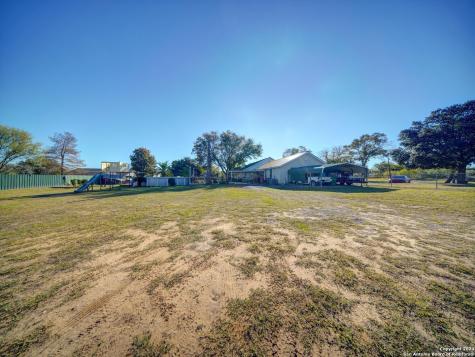 3010 E Fm 1518 South St Hedwig TX 78152