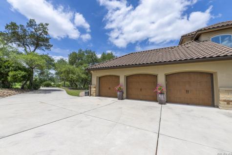 1638 Angolo New Braunfels TX 78132