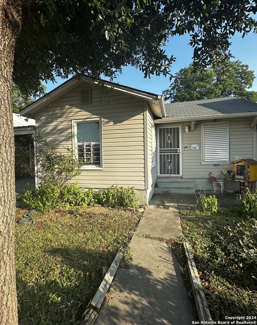 1210 W Summit Avenue San Antonio TX 78201