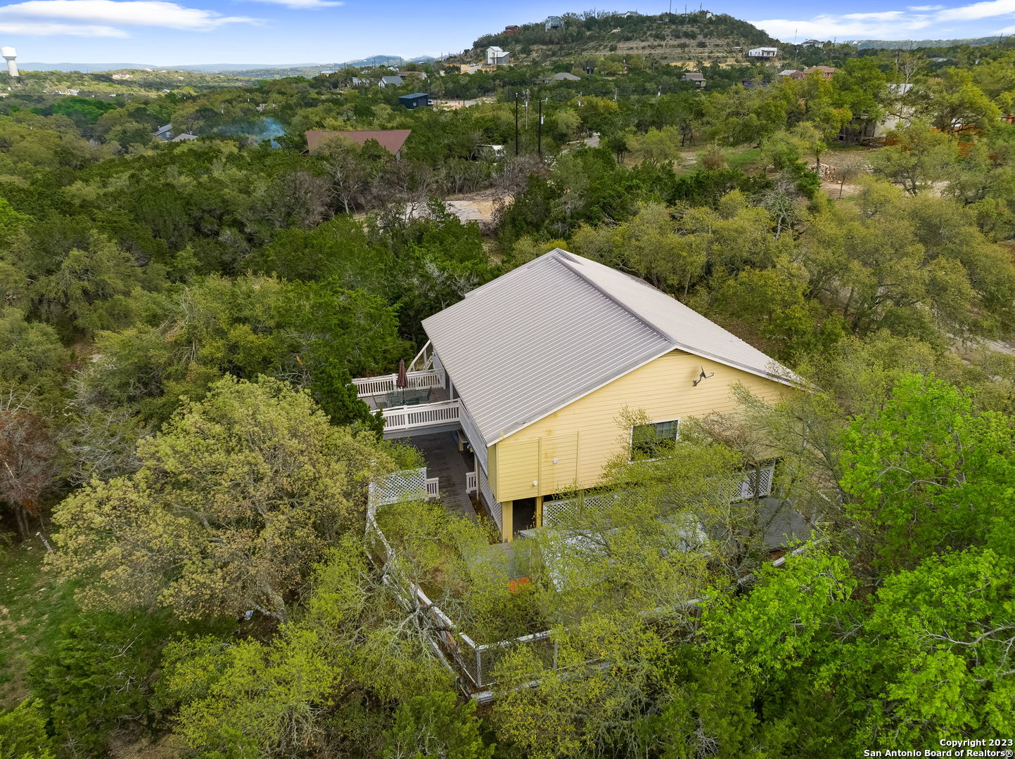 611 Valley Ridge Canyon Lake TX 78133