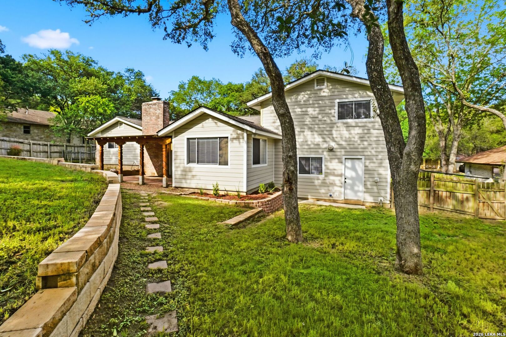 105 Mossridge Universal City TX 78148