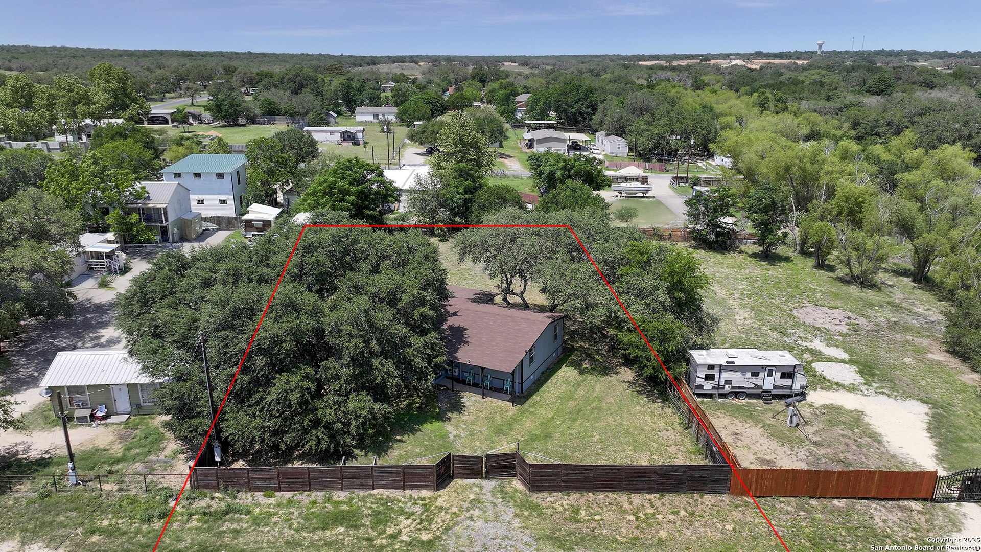 600 Dawnridge Drive Poteet TX 78065