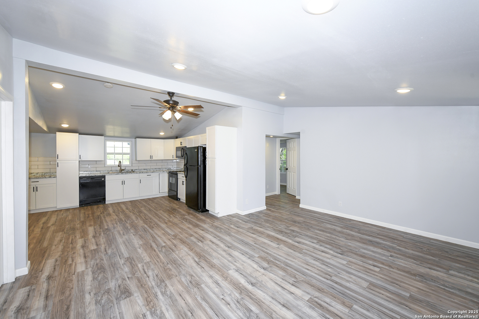 600 Dawnridge Drive Poteet TX 78065
