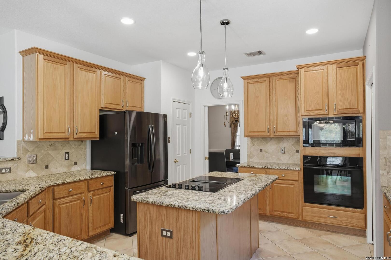 8506 Meaghan Mist Helotes TX 78023