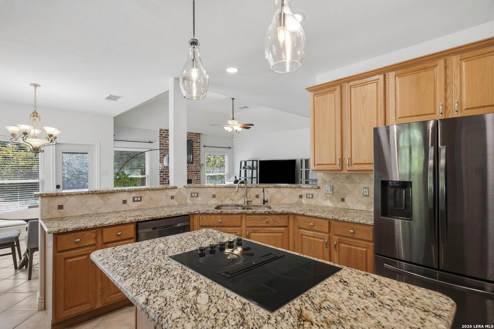 8506 Meaghan Mist Helotes TX 78023