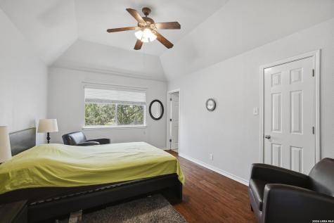 8506 Meaghan Mist Helotes TX 78023