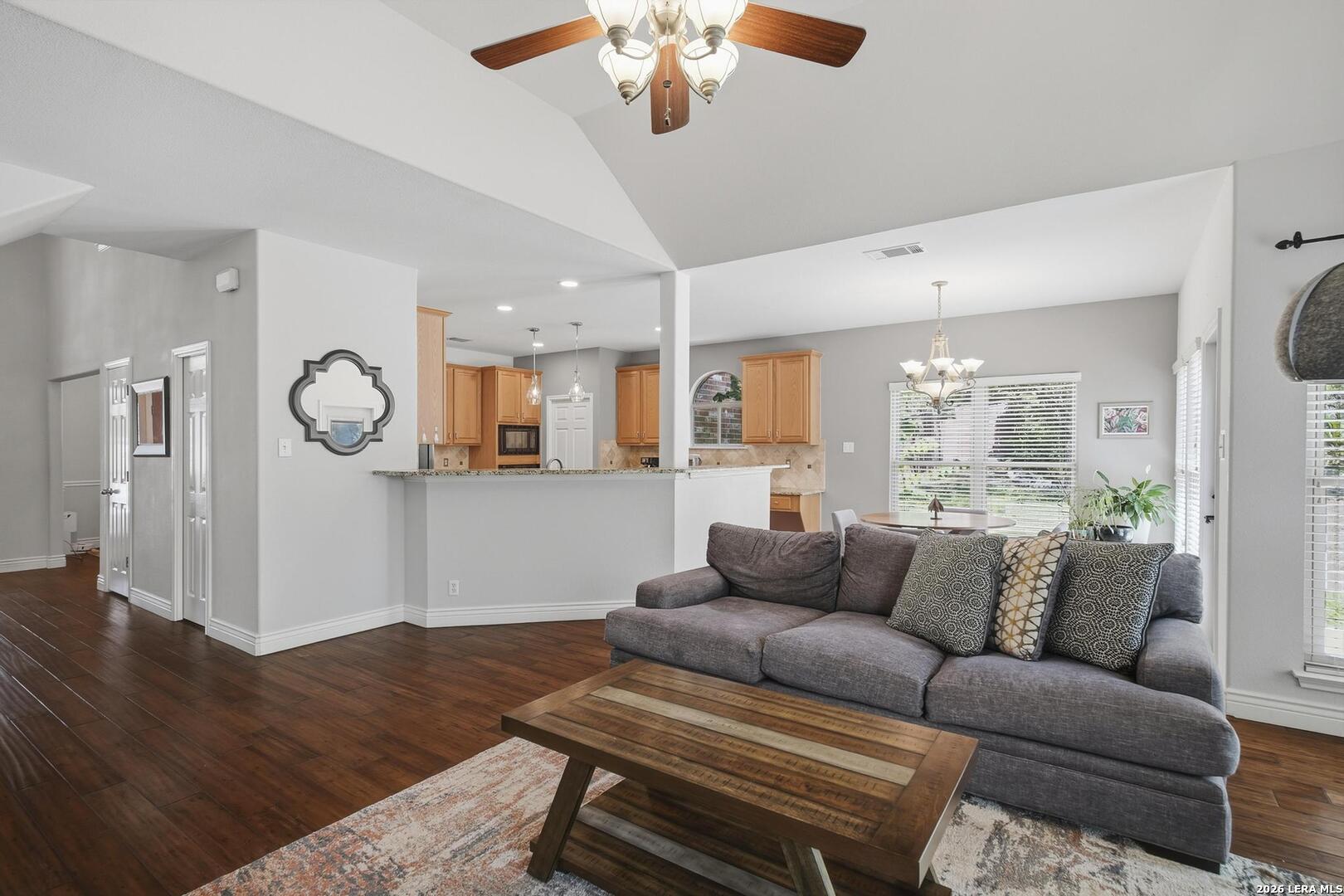 8506 Meaghan Mist Helotes TX 78023