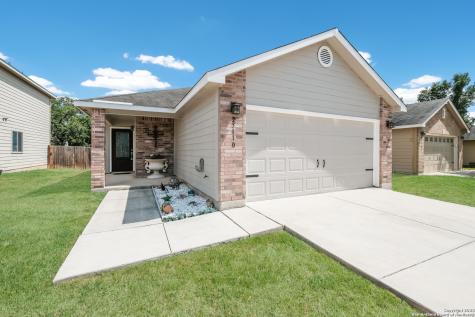 25110 Orchard Acres San Antonio TX 78261