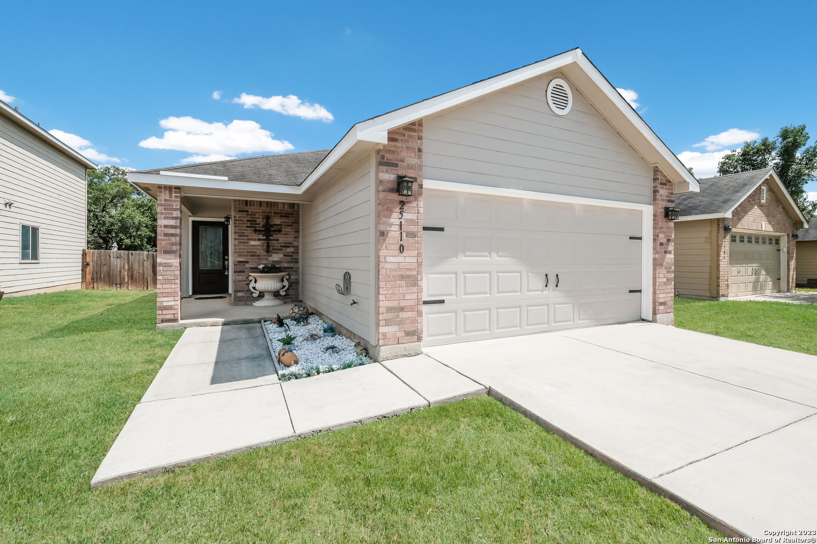 25110 Orchard Acres San Antonio TX 78261