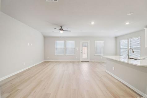 11415 Feather Vale San Antonio TX 78254