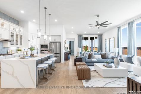 313 White Oak Castroville TX 78009