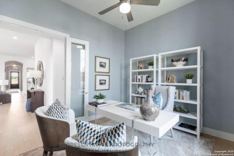 313 White Oak Castroville TX 78009