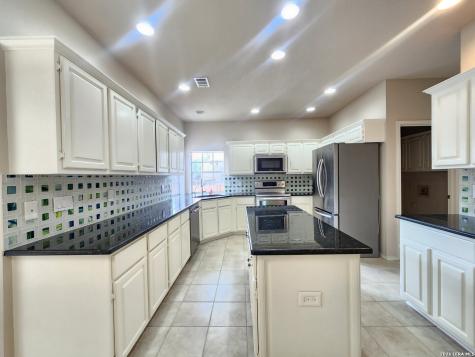 21106 Sonoma San Antonio TX 78259