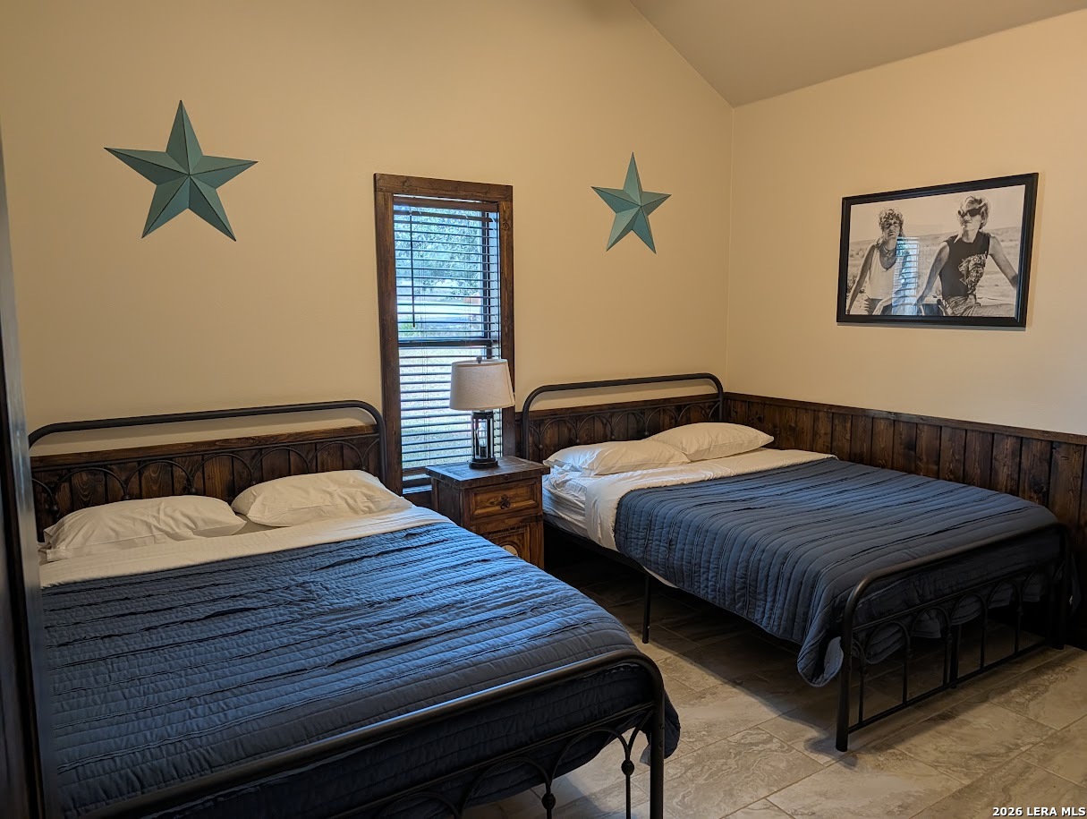 1617 Mountain Valley Concan TX 78838