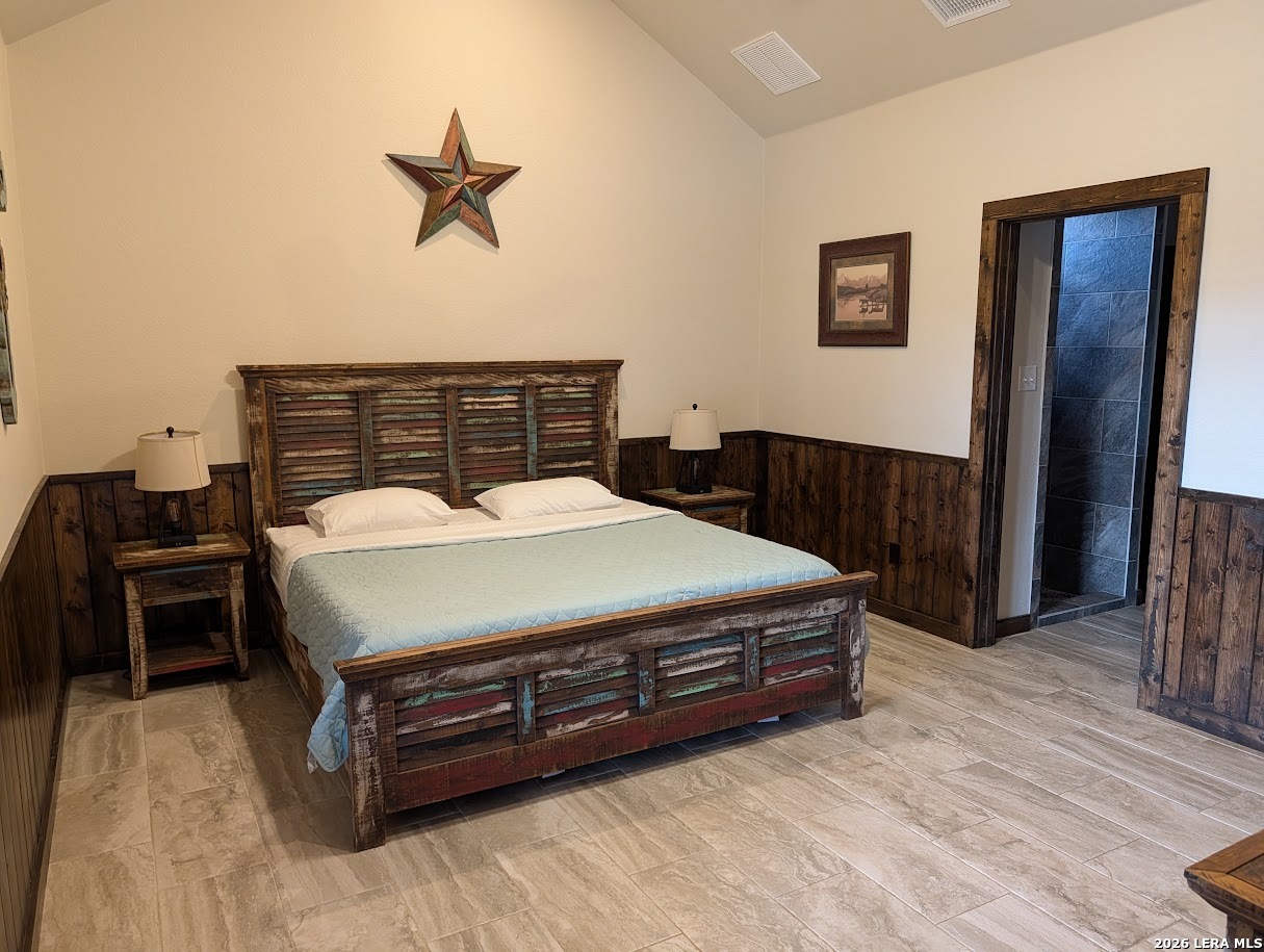 1617 Mountain Valley Concan TX 78838