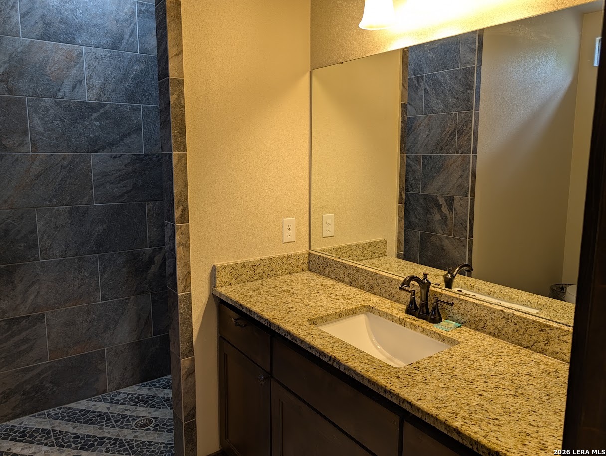 1617 Mountain Valley Concan TX 78838
