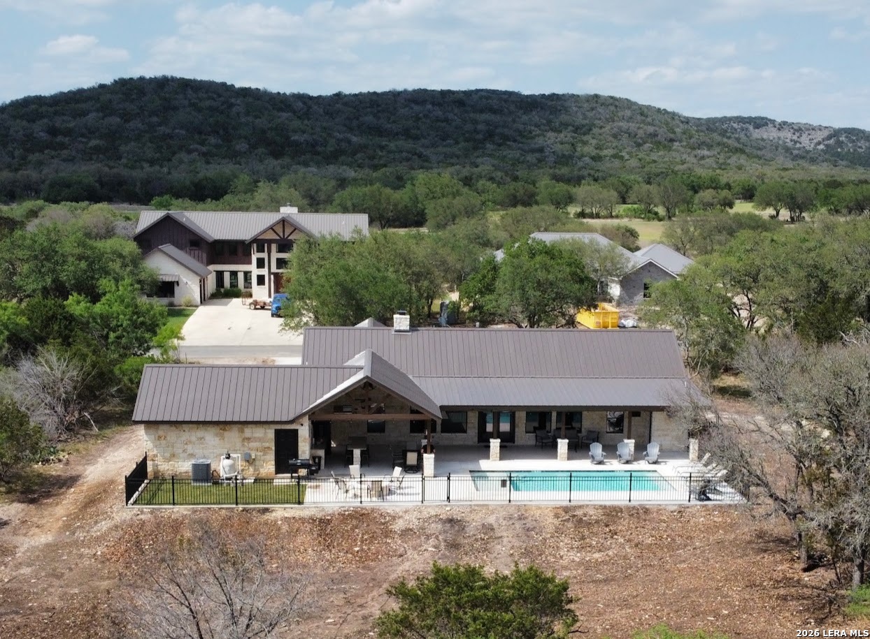 1617 Mountain Valley Concan TX 78838