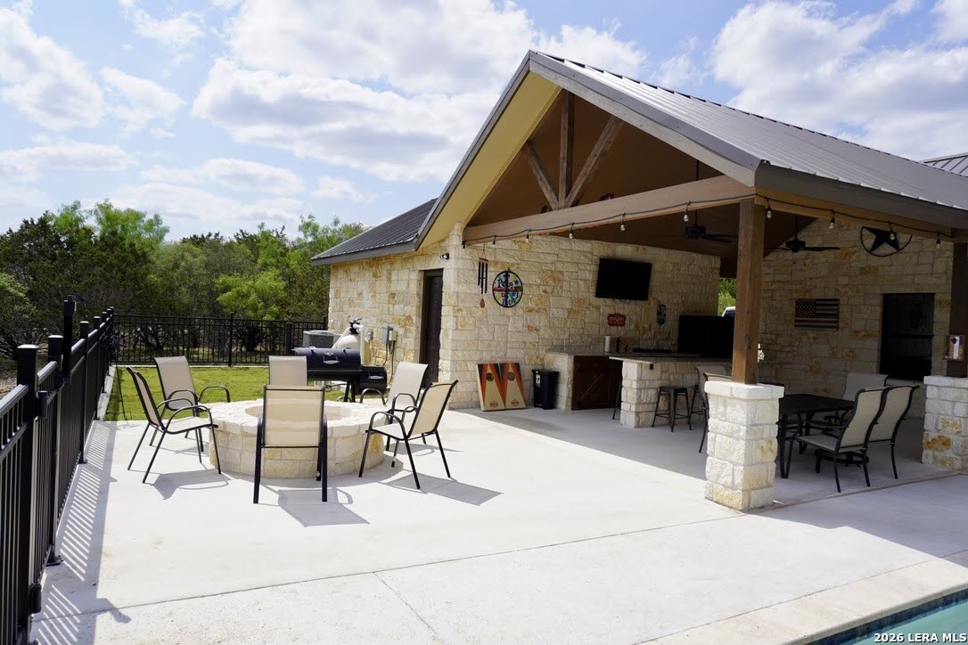 1617 Mountain Valley Concan TX 78838