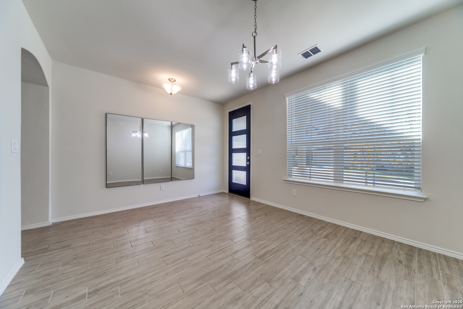 27226 Salt Street San Antonio TX 78260