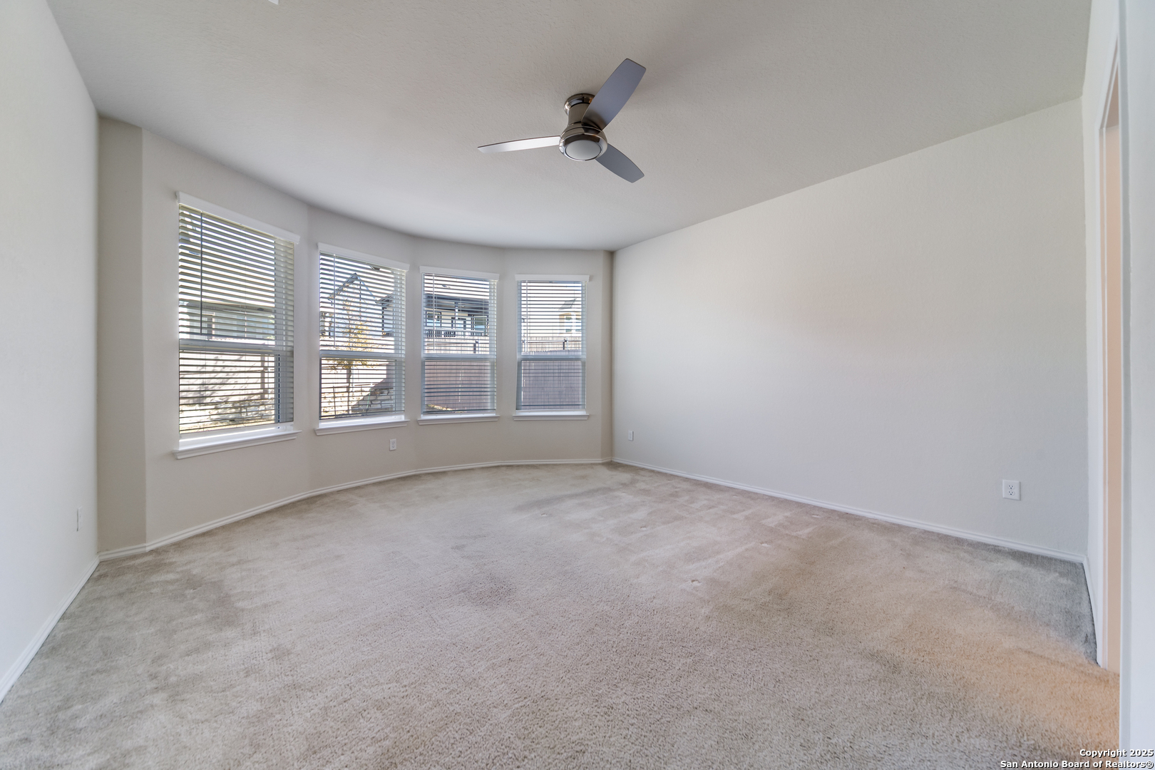 27226 Salt Street San Antonio TX 78260