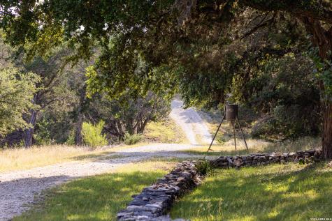 174 Cedar Rock Trail Hunt TX 78024