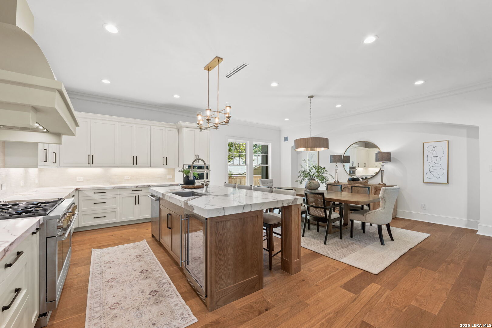 271 Retama Alamo Heights TX 78209