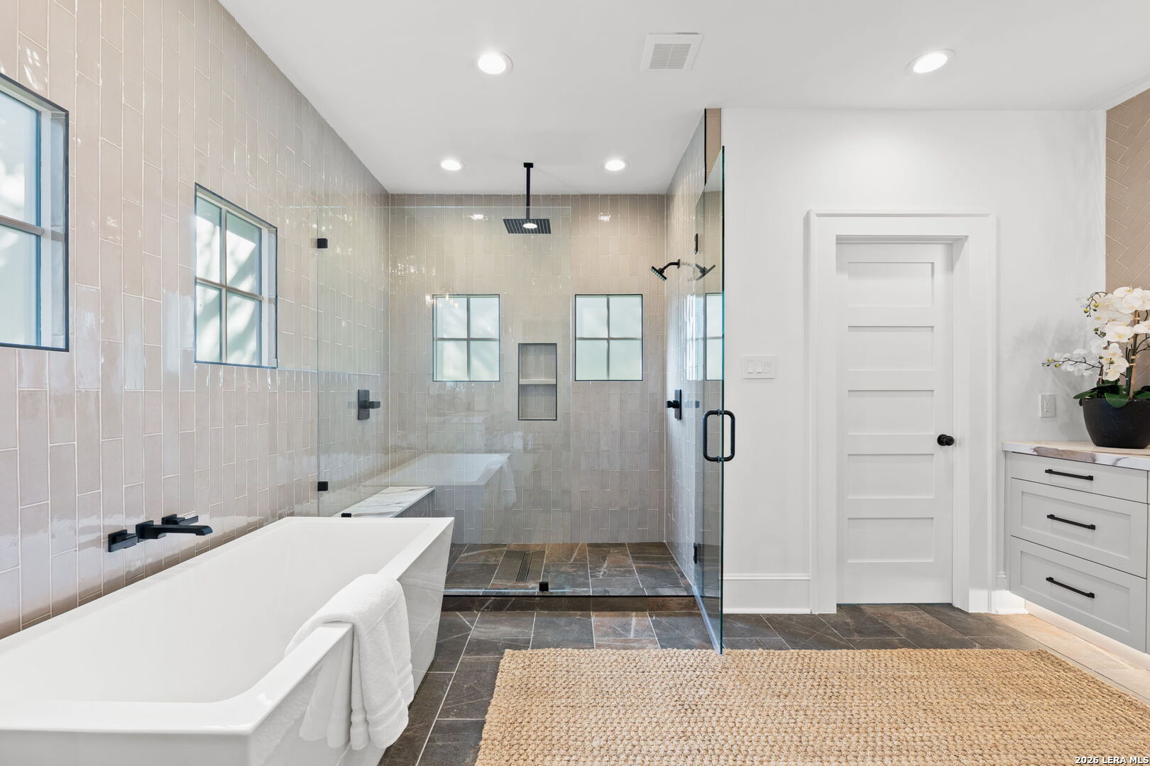 271 Retama Alamo Heights TX 78209