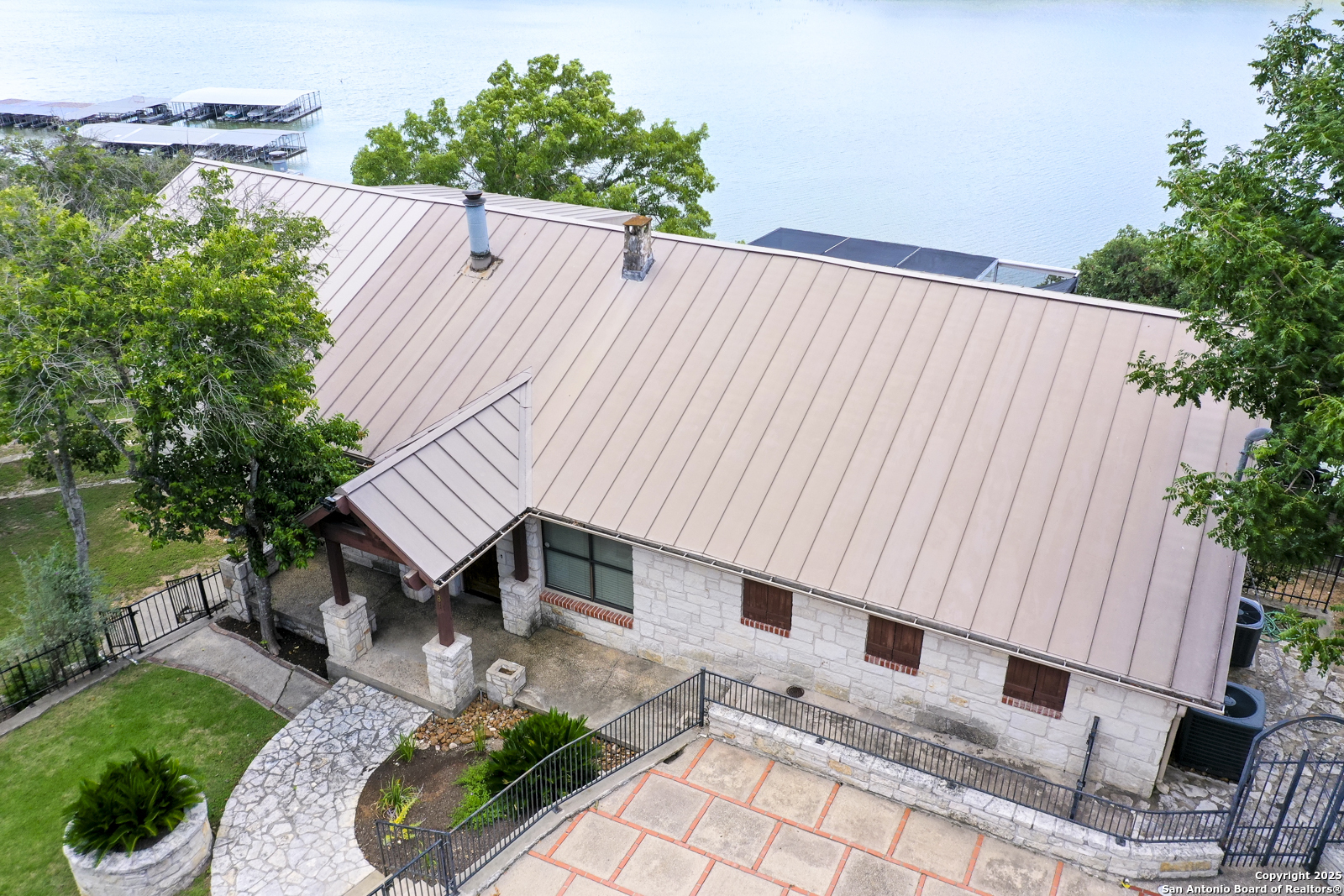 481 Private Road 2610 Mico TX 78056