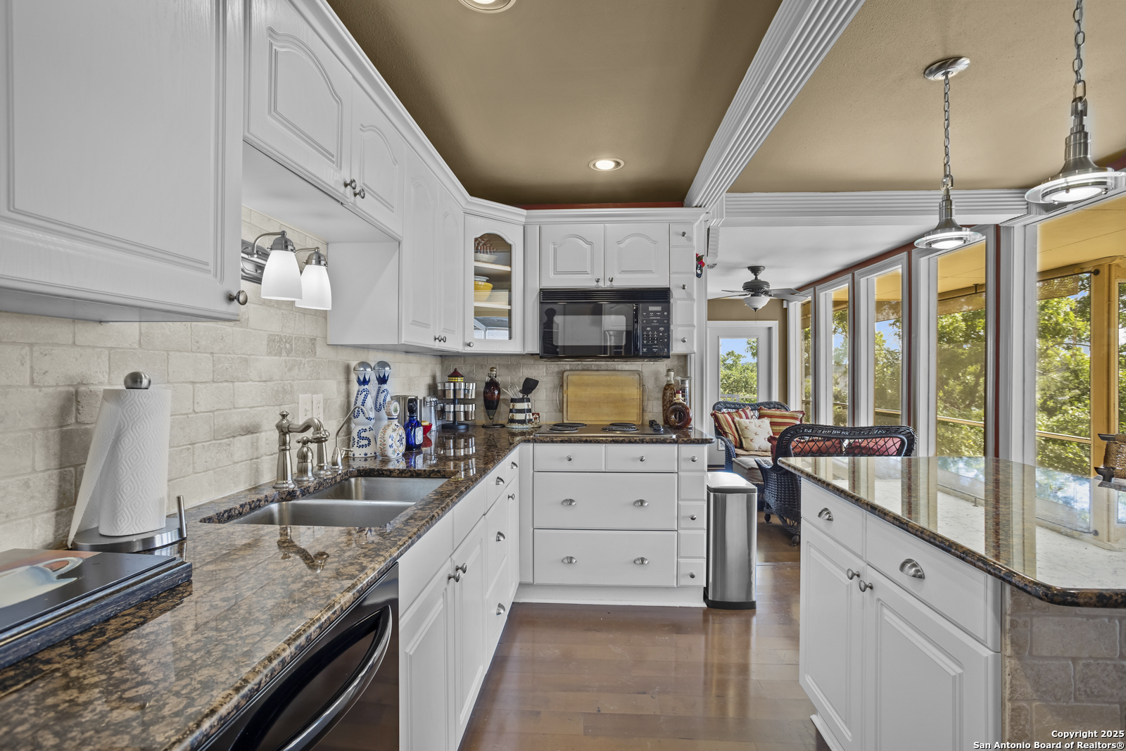 481 Private Road 2610 Mico TX 78056