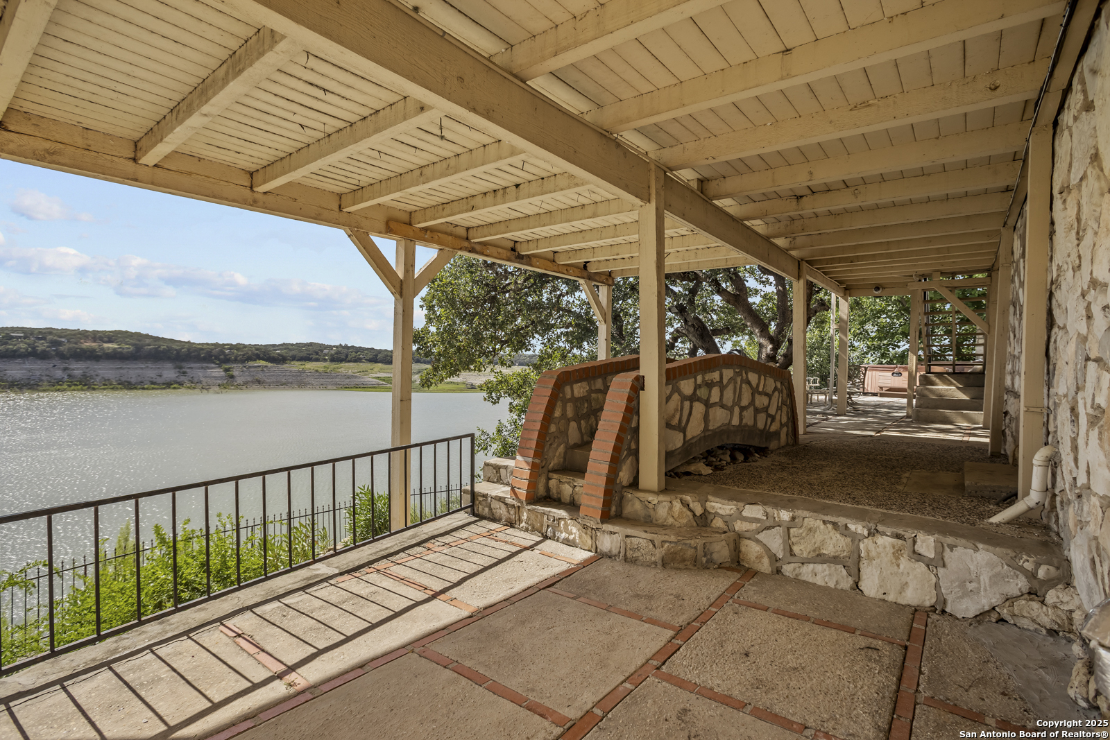 481 Private Road 2610 Mico TX 78056