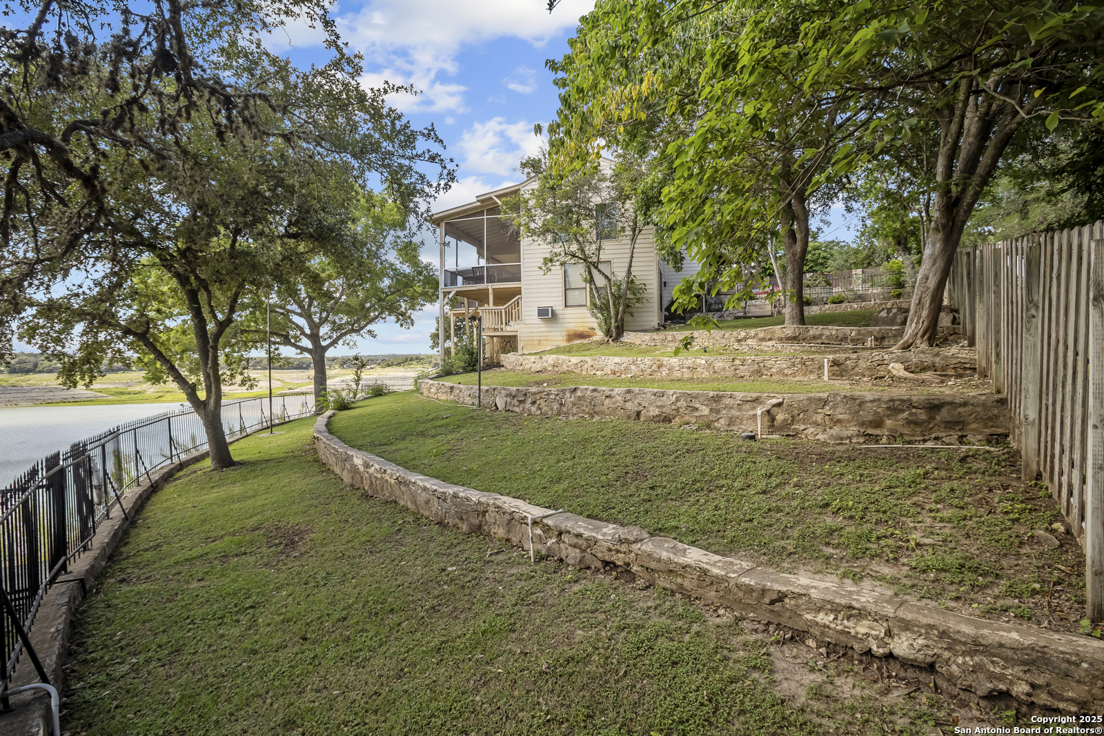 481 Private Road 2610 Mico TX 78056