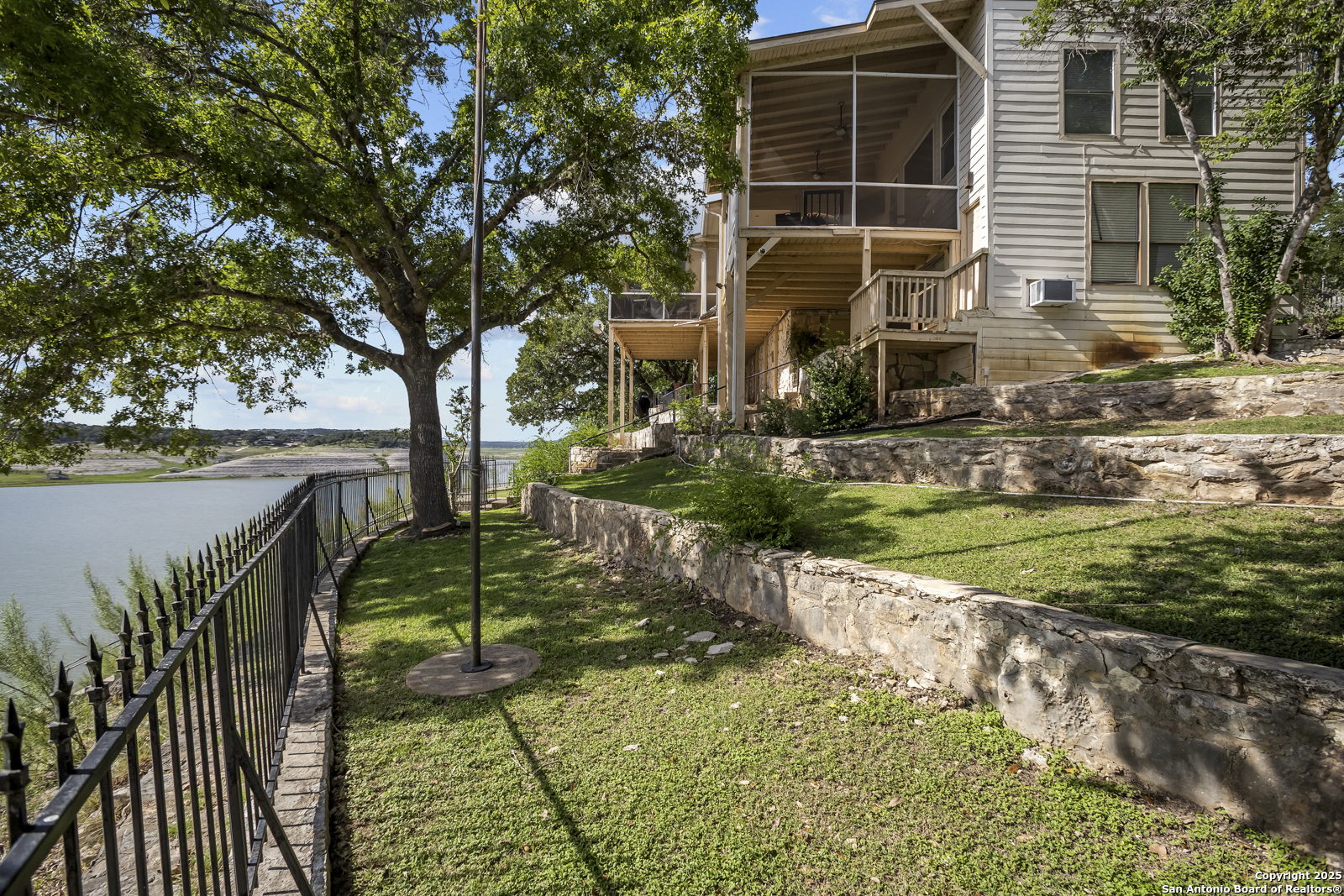 481 Private Road 2610 Mico TX 78056