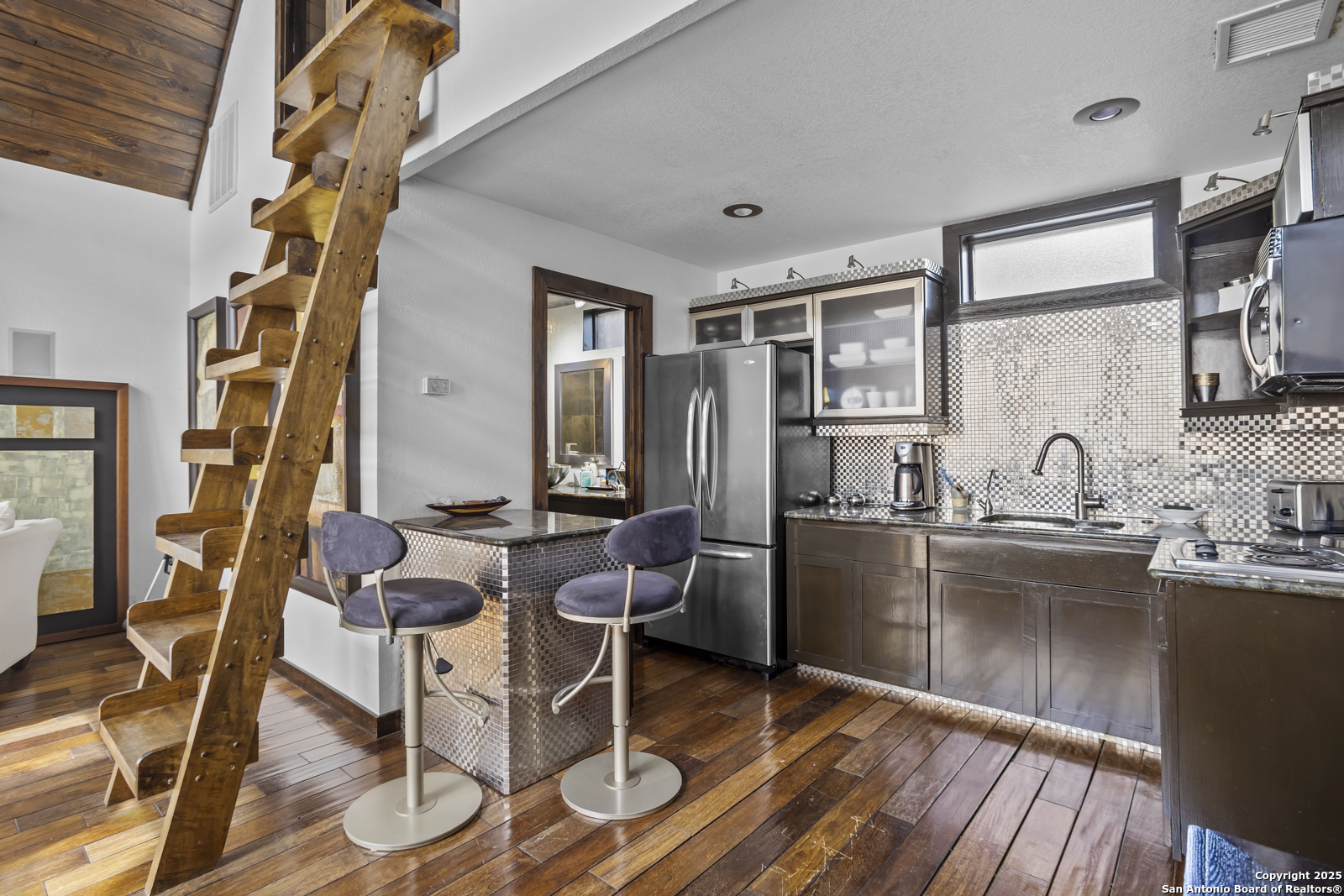 481 Private Road 2610 Mico TX 78056