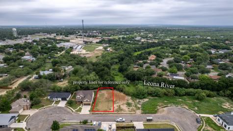 19 Rio Seco Drive Uvalde TX 78801