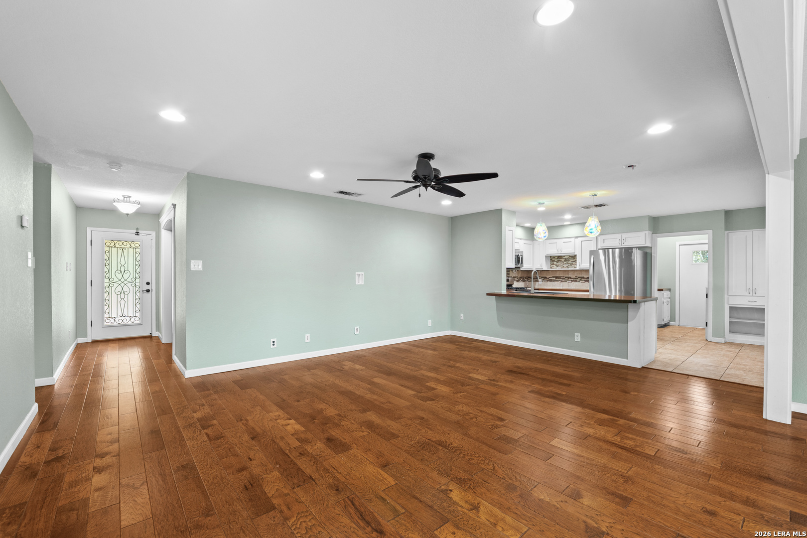 325 Meadowbrook Drive Hollywood Park TX 78232
