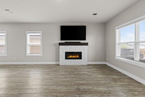 2057 Meadow Pipit New Braunfels TX 78130