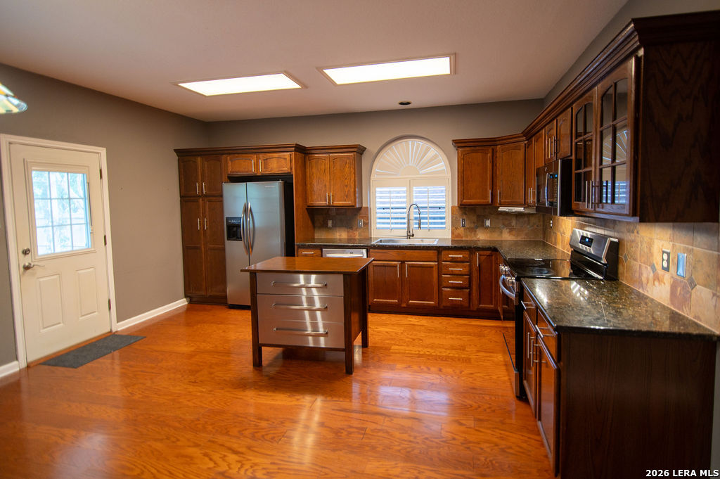 6126 Spring Valley San Antonio TX 78247