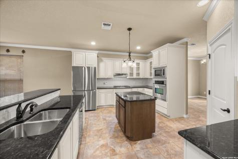 8835 Napa Landing Boerne TX 78015