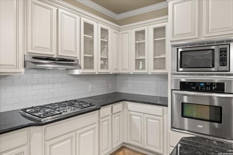 8835 Napa Landing Boerne TX 78015