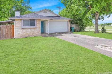 8202 Spring Town Street Converse TX 78109