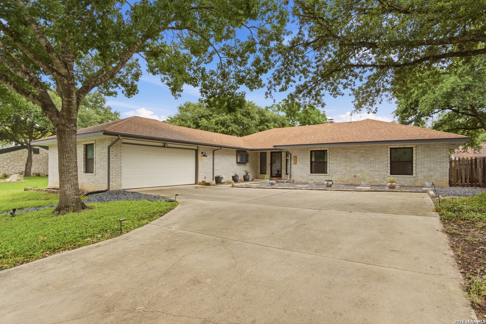 911 Silver Spruce Street San Antonio TX 78232
