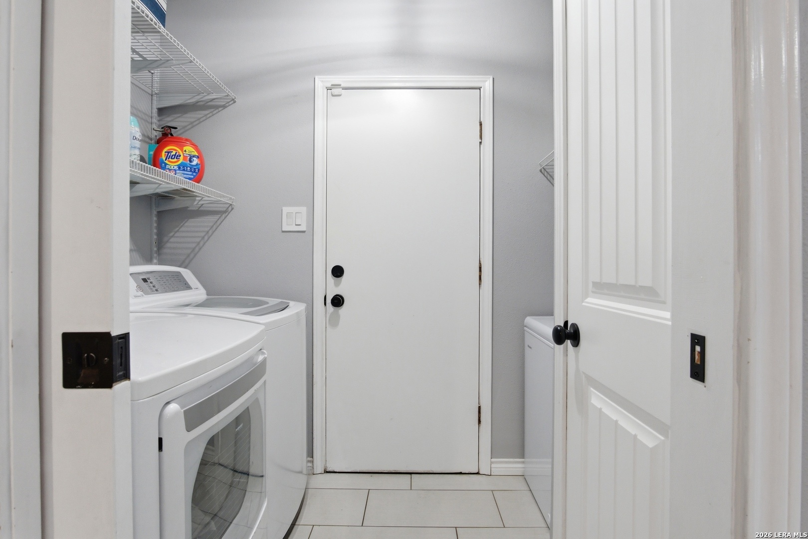 911 Silver Spruce Street San Antonio TX 78232