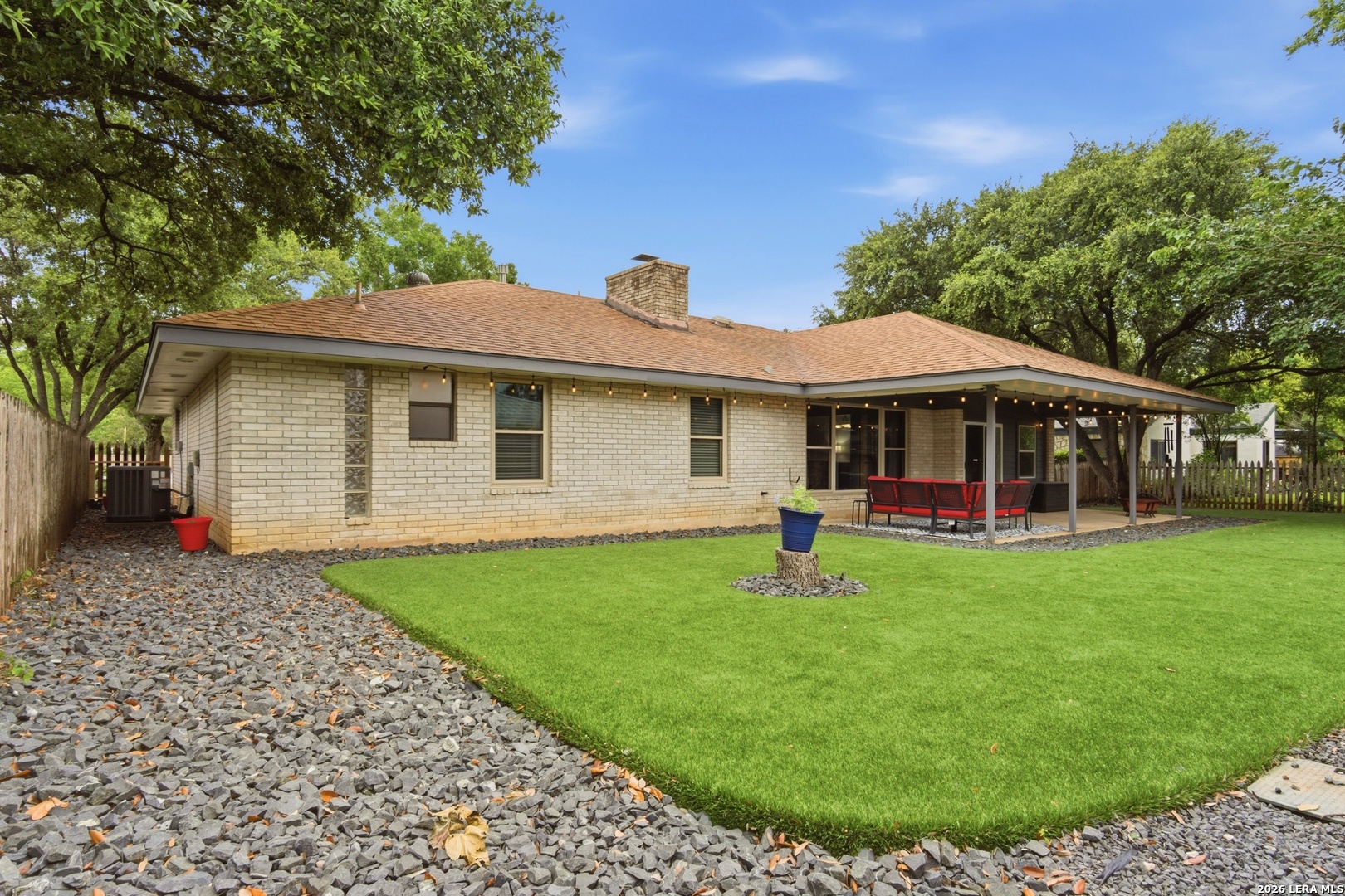 911 Silver Spruce Street San Antonio TX 78232