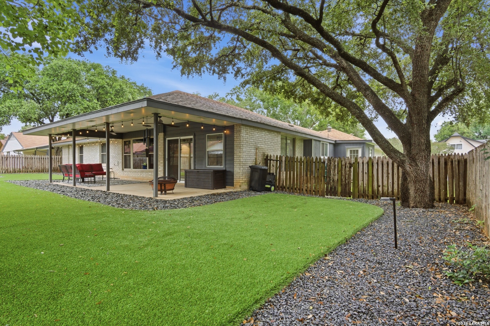 911 Silver Spruce Street San Antonio TX 78232