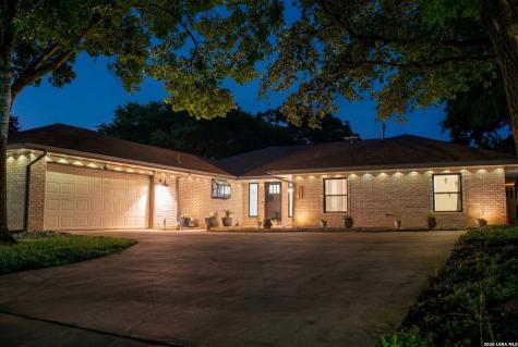 911 Silver Spruce Street San Antonio TX 78232