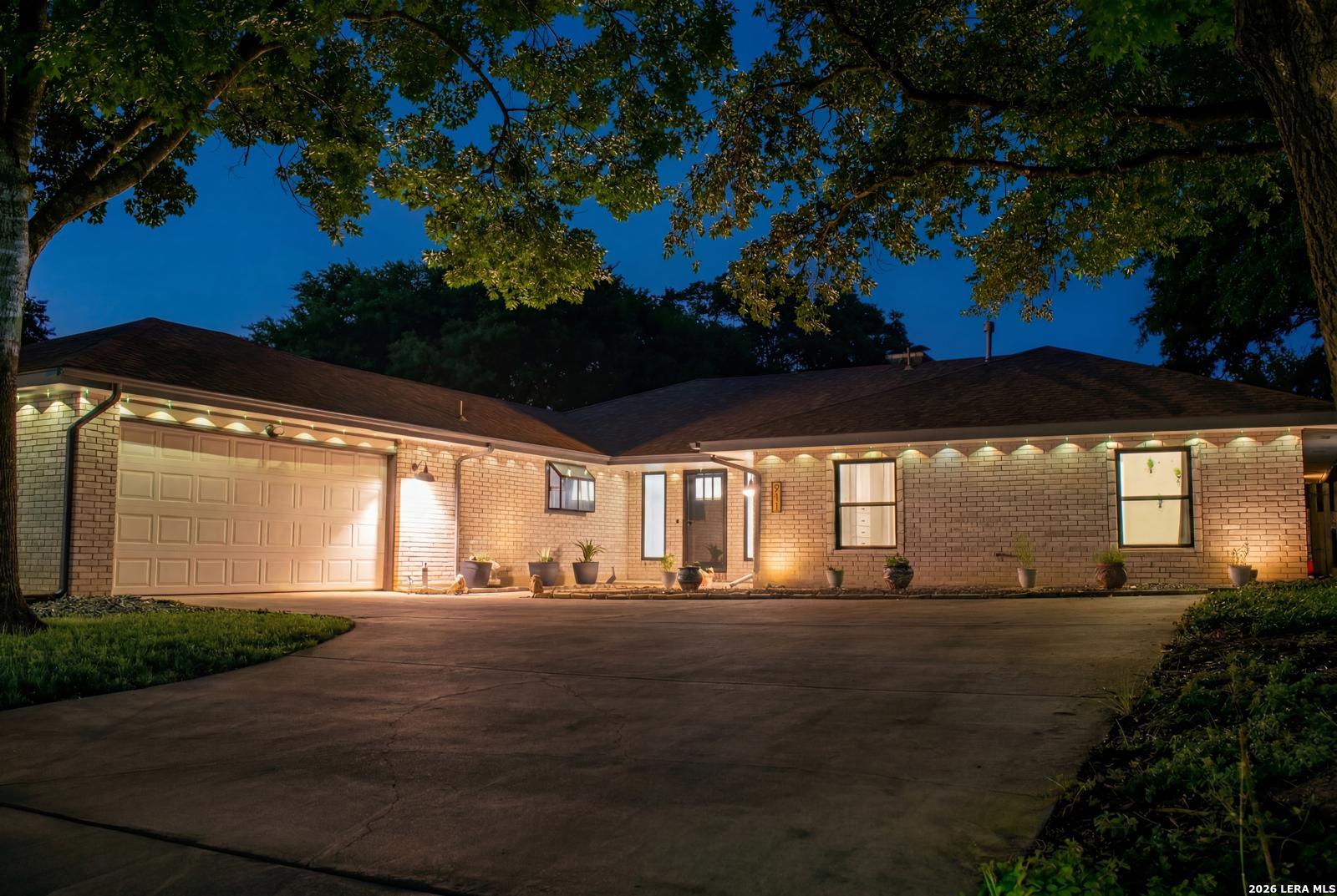 911 Silver Spruce Street San Antonio TX 78232
