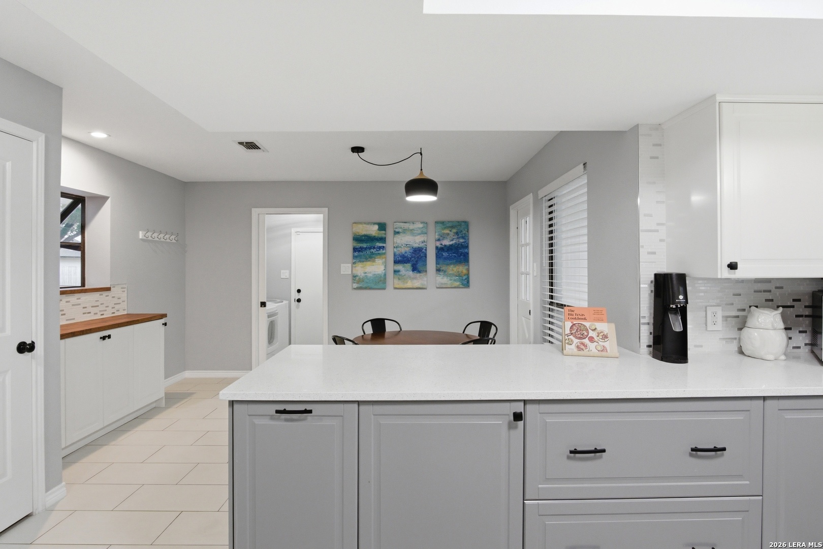 911 Silver Spruce Street San Antonio TX 78232
