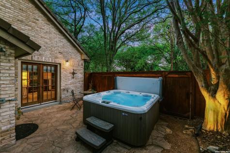 9 Scarborough Square San Antonio TX 78218