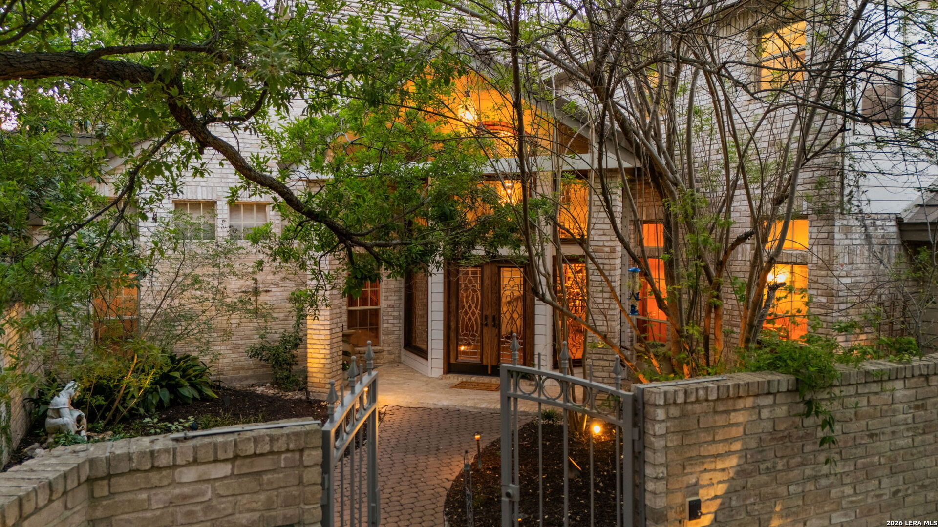 9 Scarborough Square San Antonio TX 78218