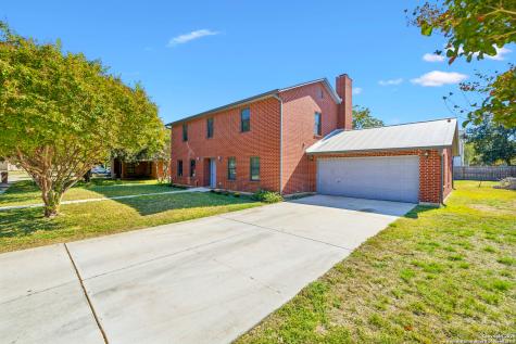 146 Village Path Castroville TX 78009